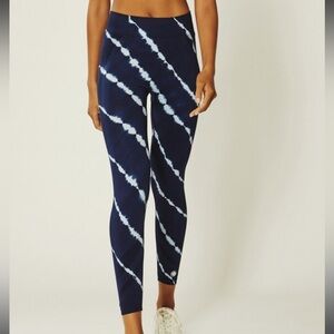 Tory Burch HIGH-RISE SEAMLESS 7/8 LEGGING Tye Dye